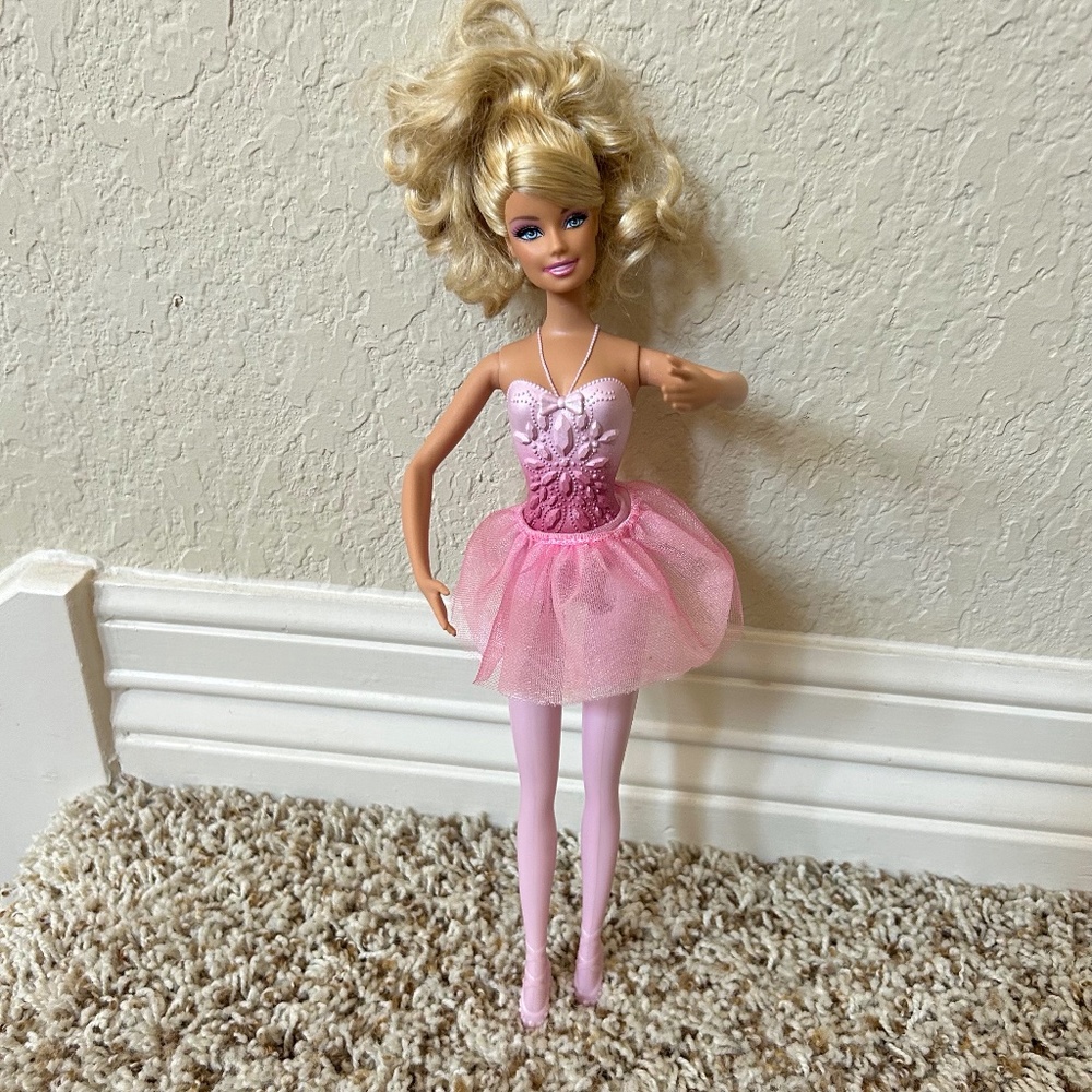 Barbie Ballerina Doll Pink
